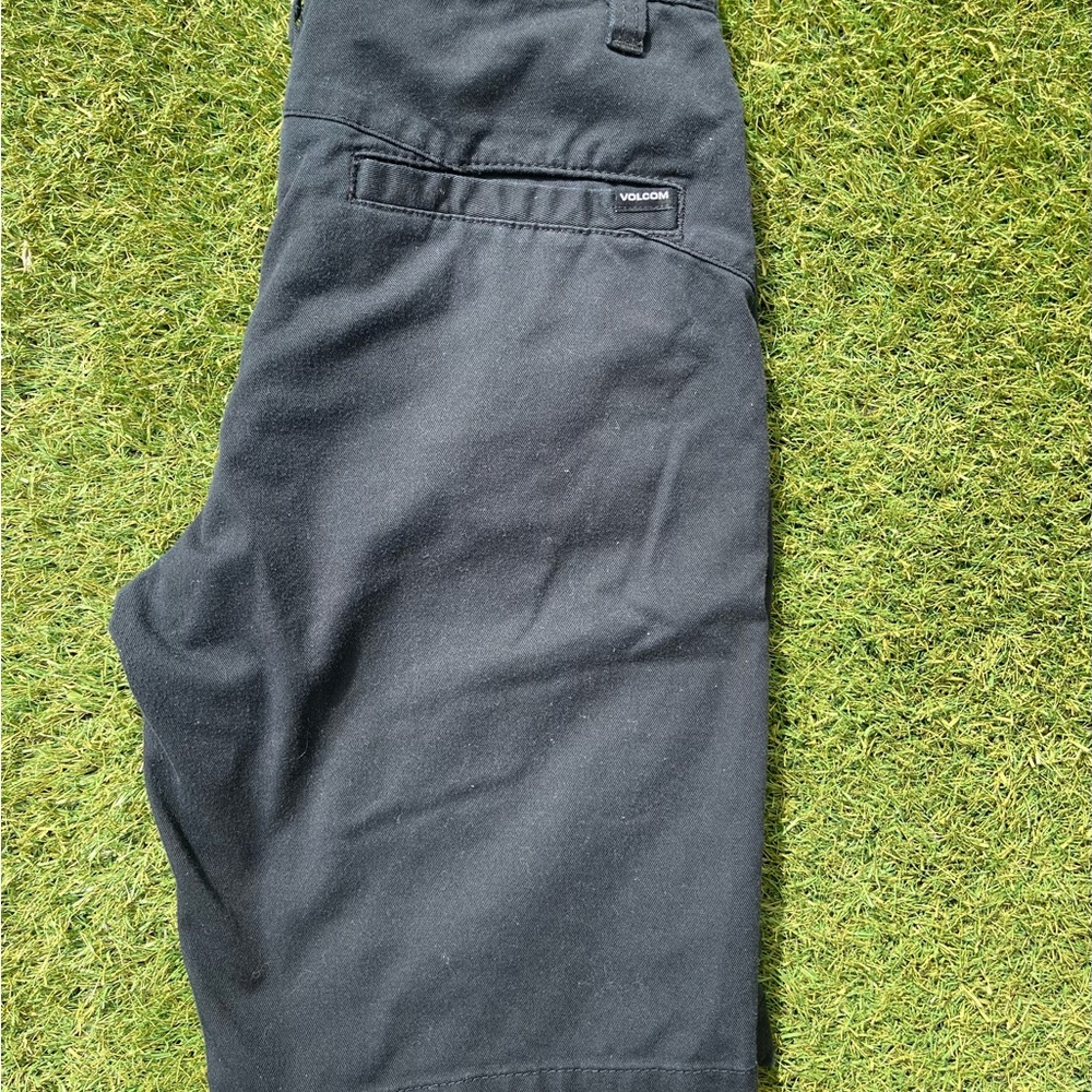 VOLCOM MODERN STRETCH CHINO SHORTS - BLACK